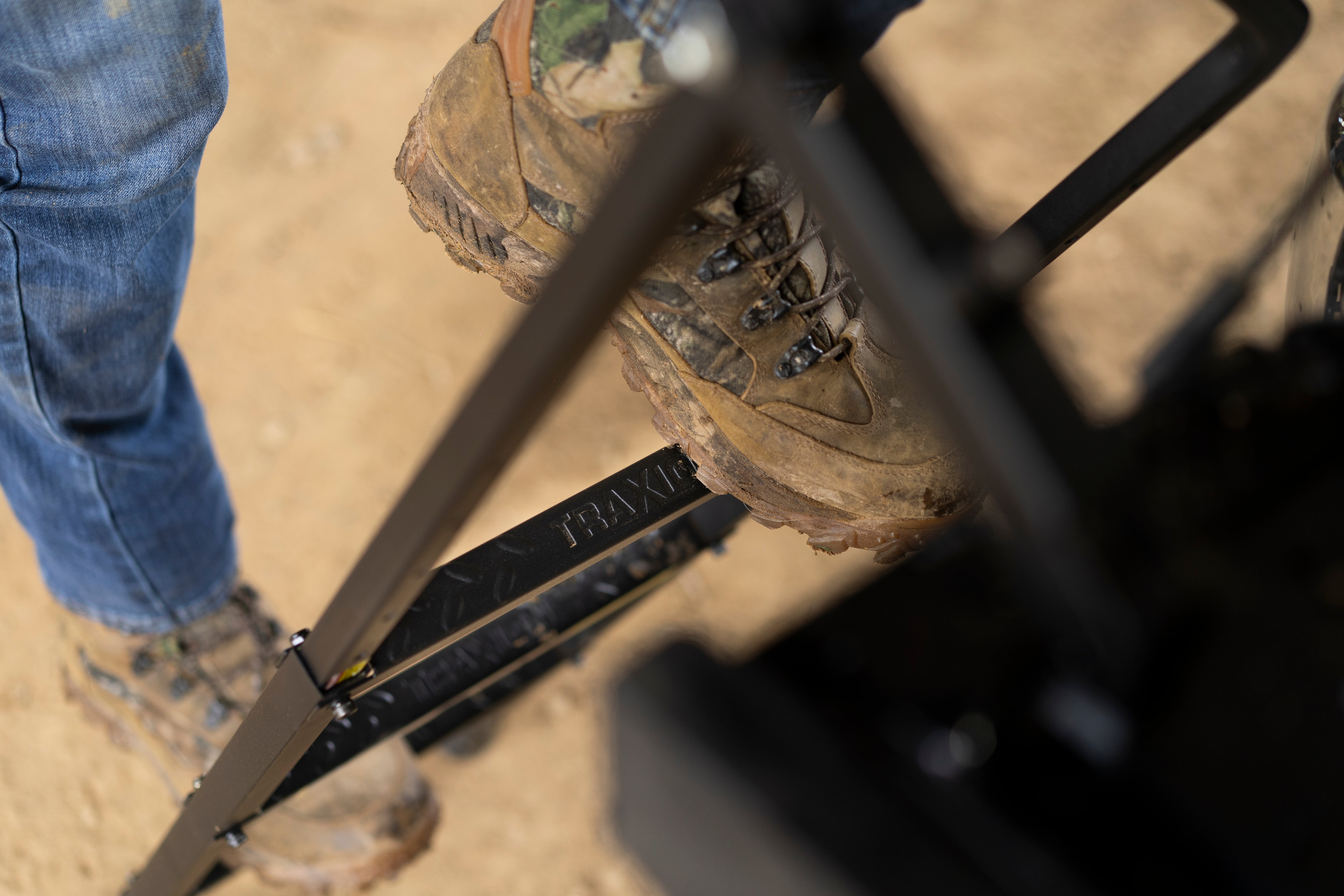 5-140 Tailgate Ladder XL