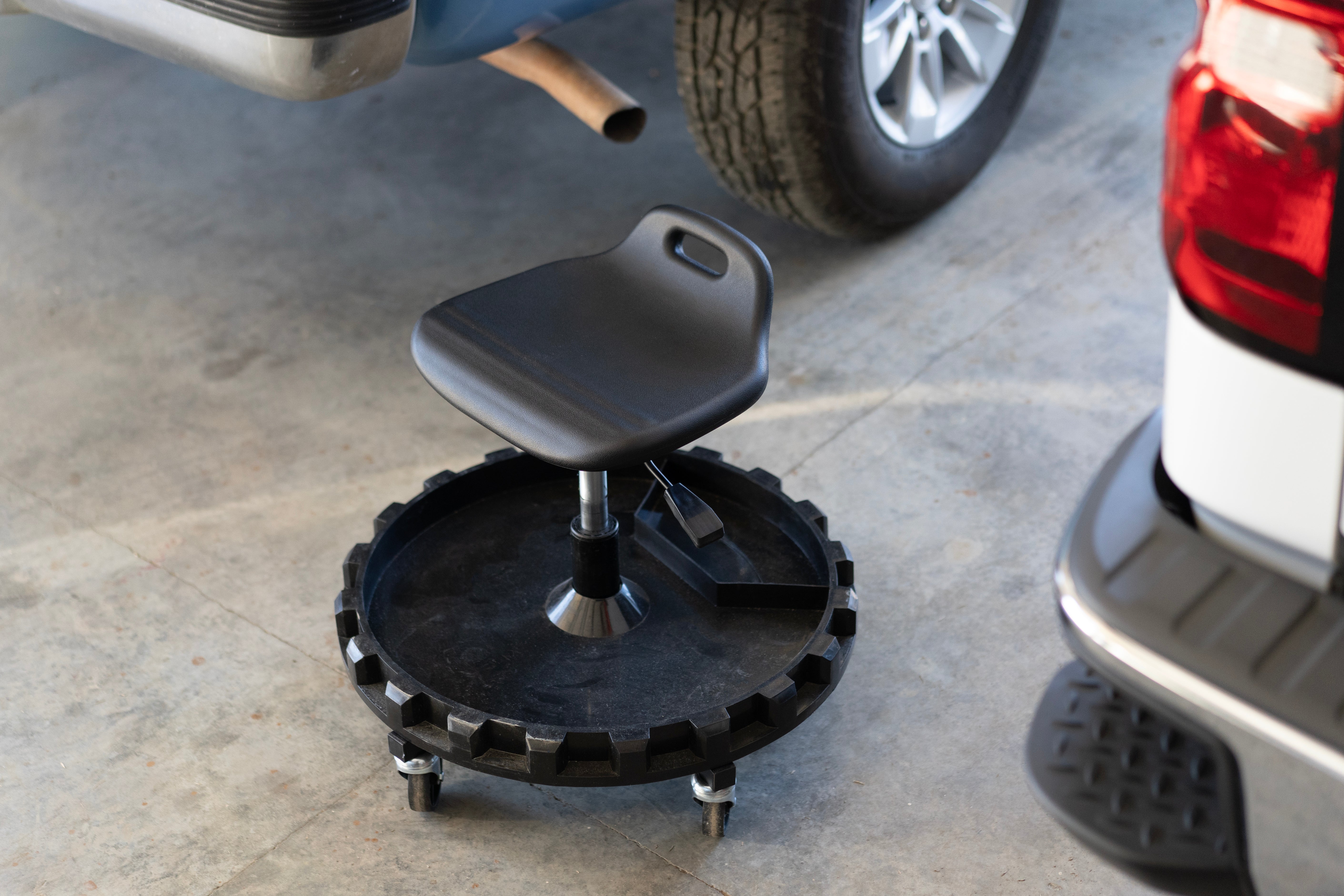 Traxion Economy Gear Seat