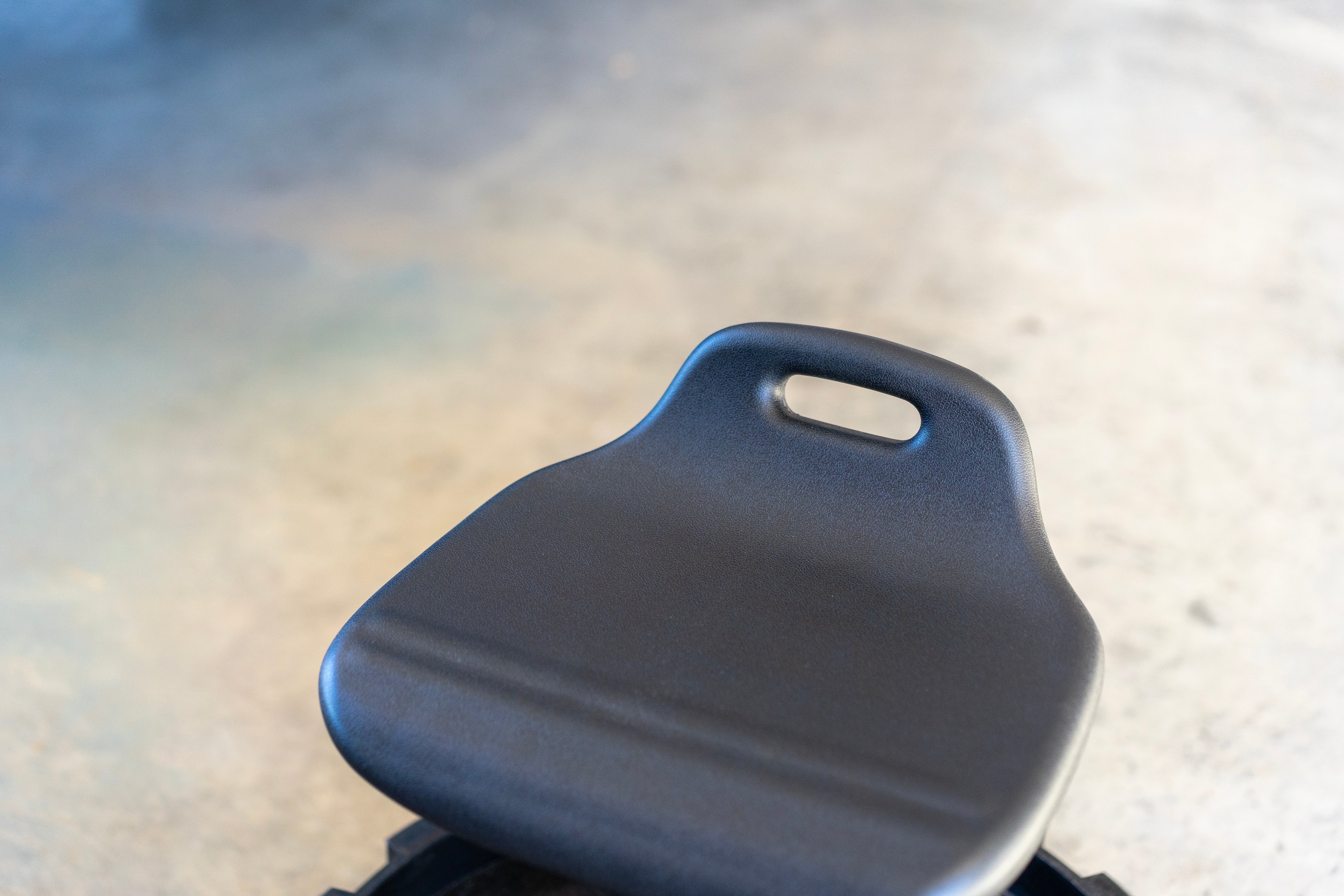 Traxion Economy Gear Seat