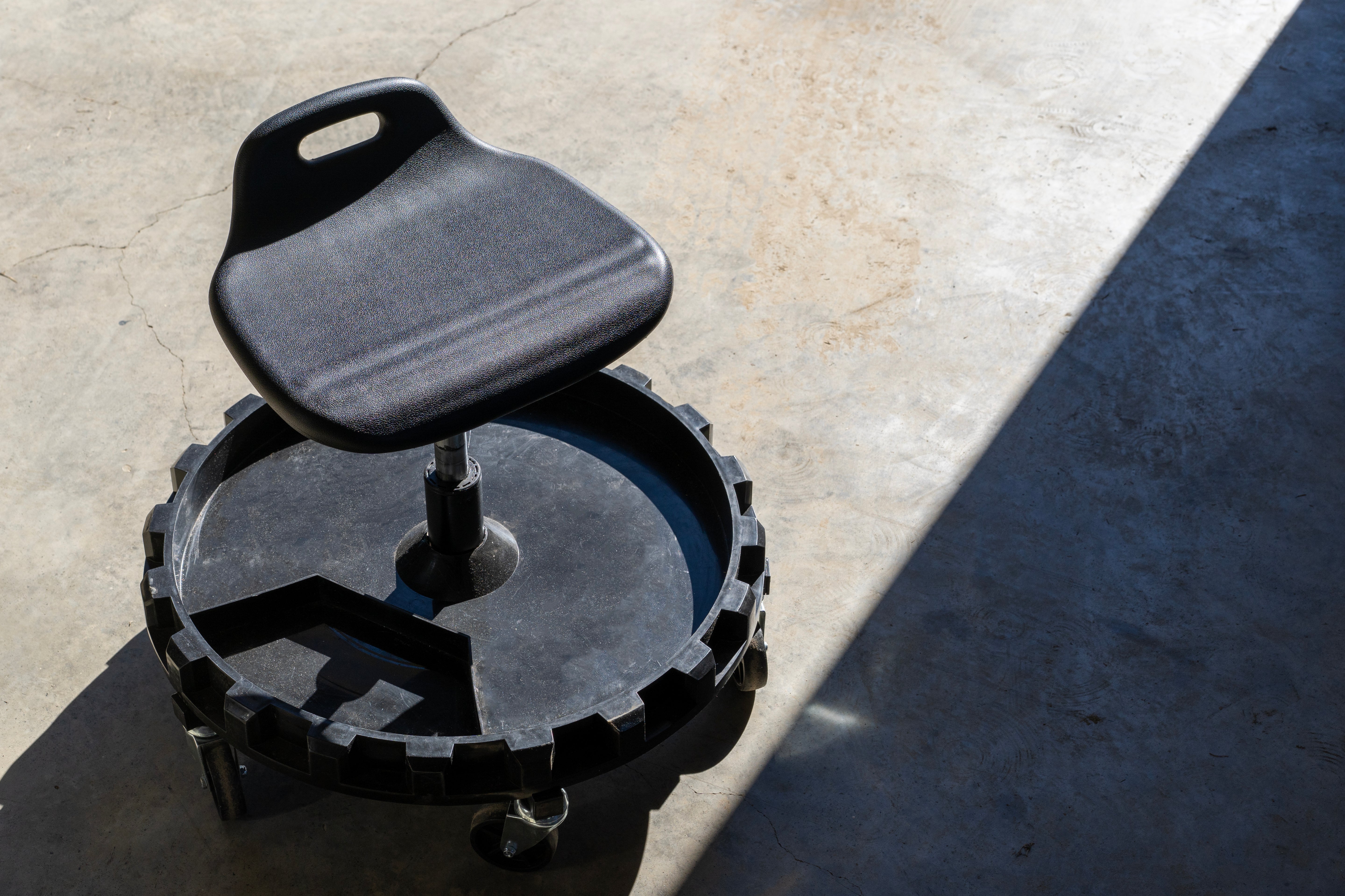 Traxion Economy Gear Seat