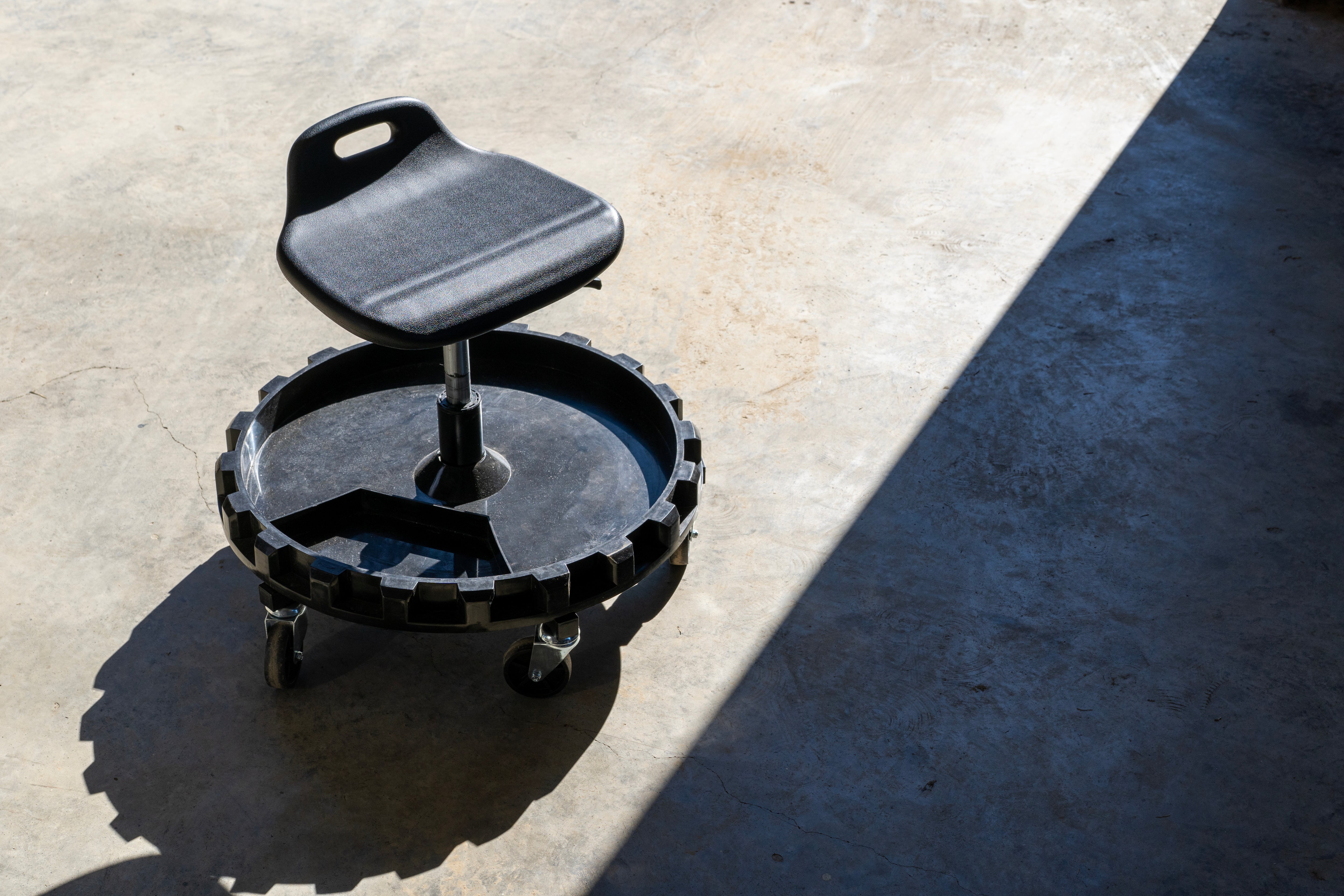 Traxion Economy Gear Seat