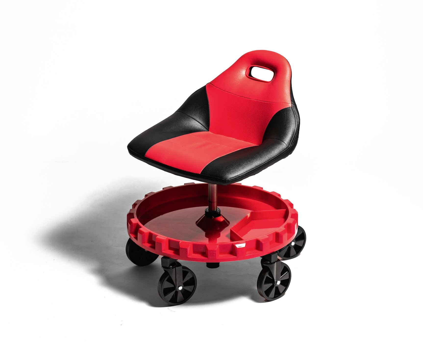 Traxion Race Seat, Giant Spinning Gear Tray | TraXion Engineered