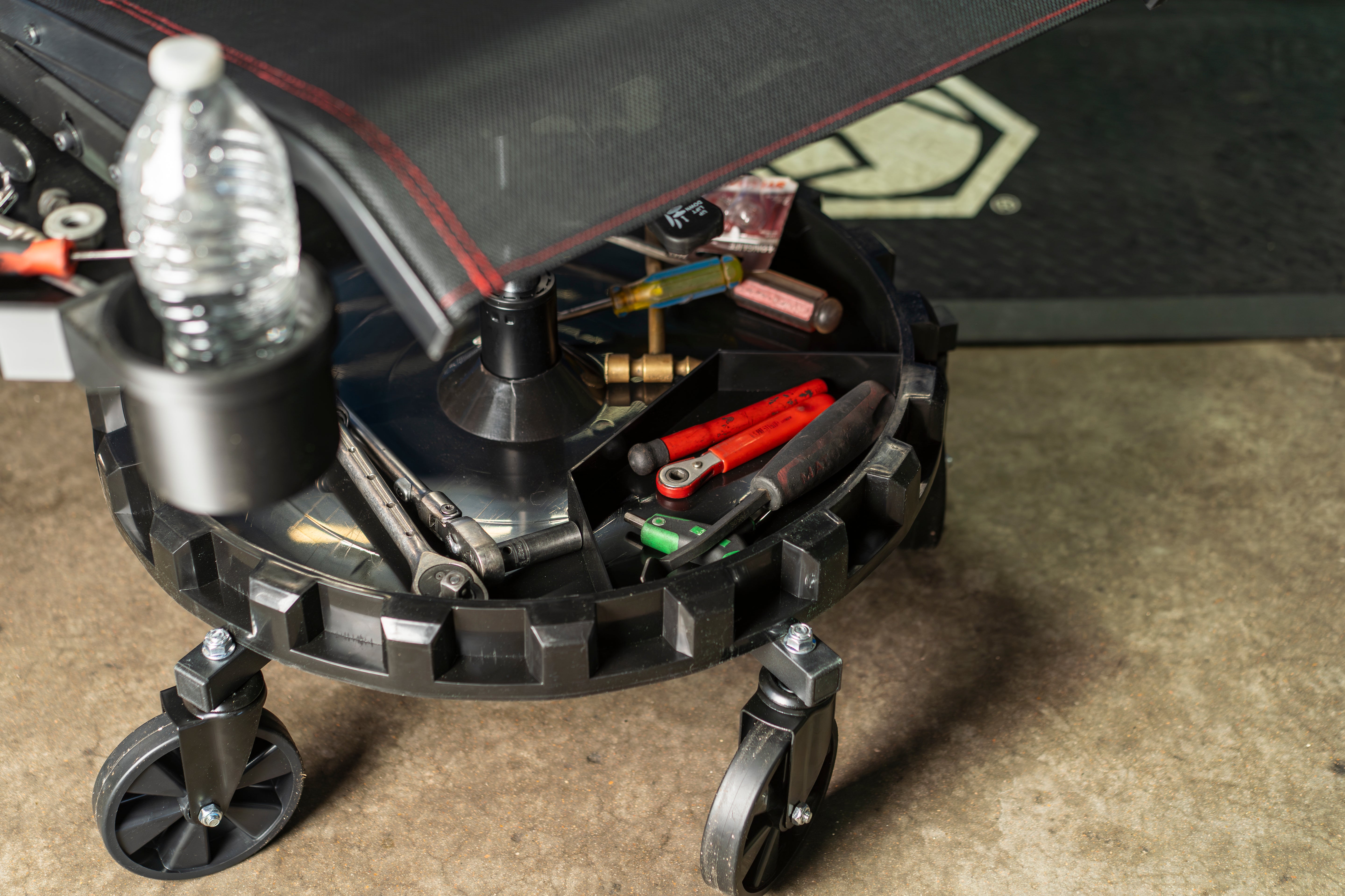 Original Traxion ProGear Mesh Flex Roll Seat NOW includes 1 of the NEW 2-581 Accessory Tool Tray with Cupholder