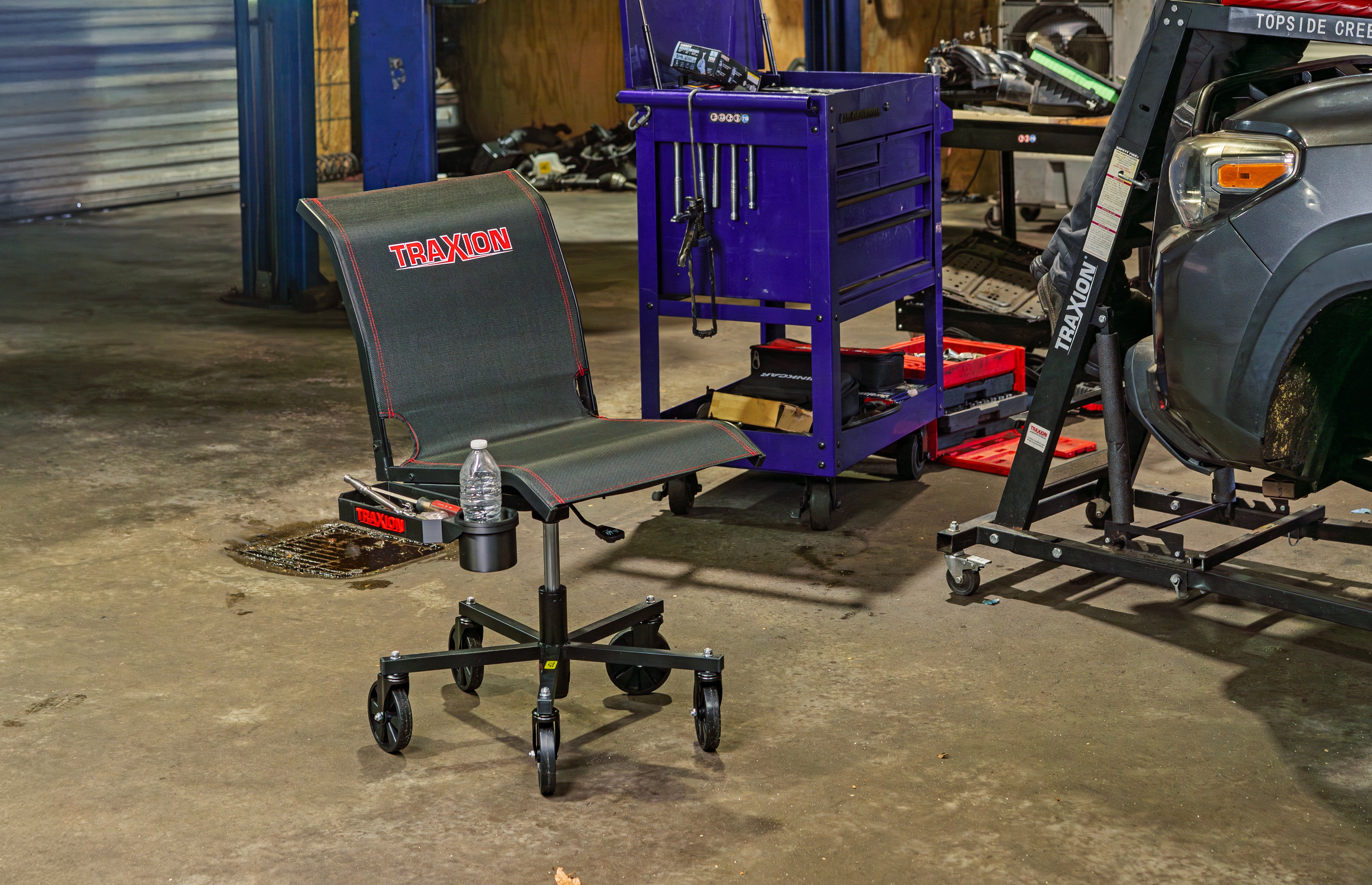 Original Traxion ProGear Mesh Flex Roll Seat NOW includes 1 of the NEW 2-581 Accessory Tool Tray with Cupholder