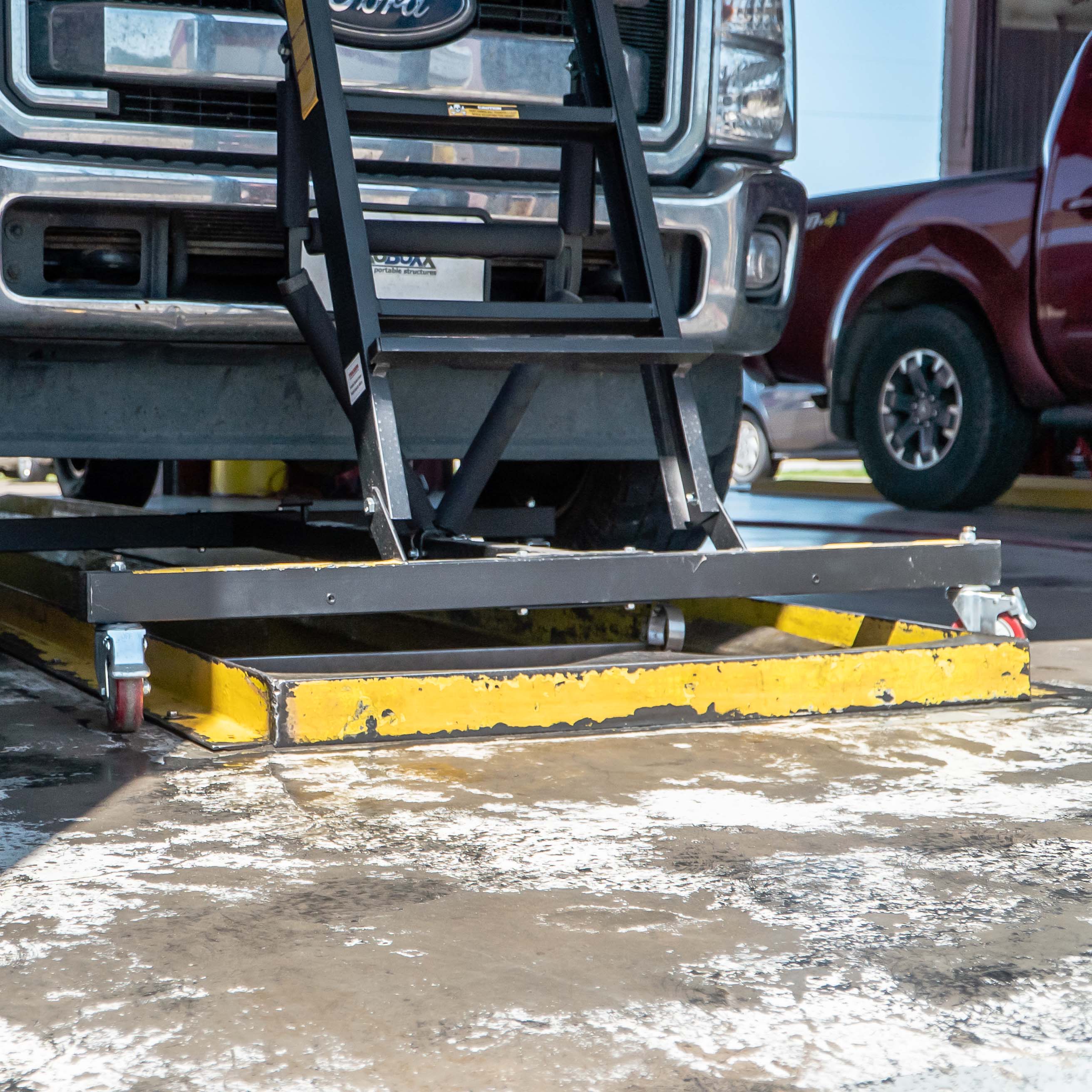 Oil Change NXT Topside Creeper | TraXion | TraXion Engineered Products