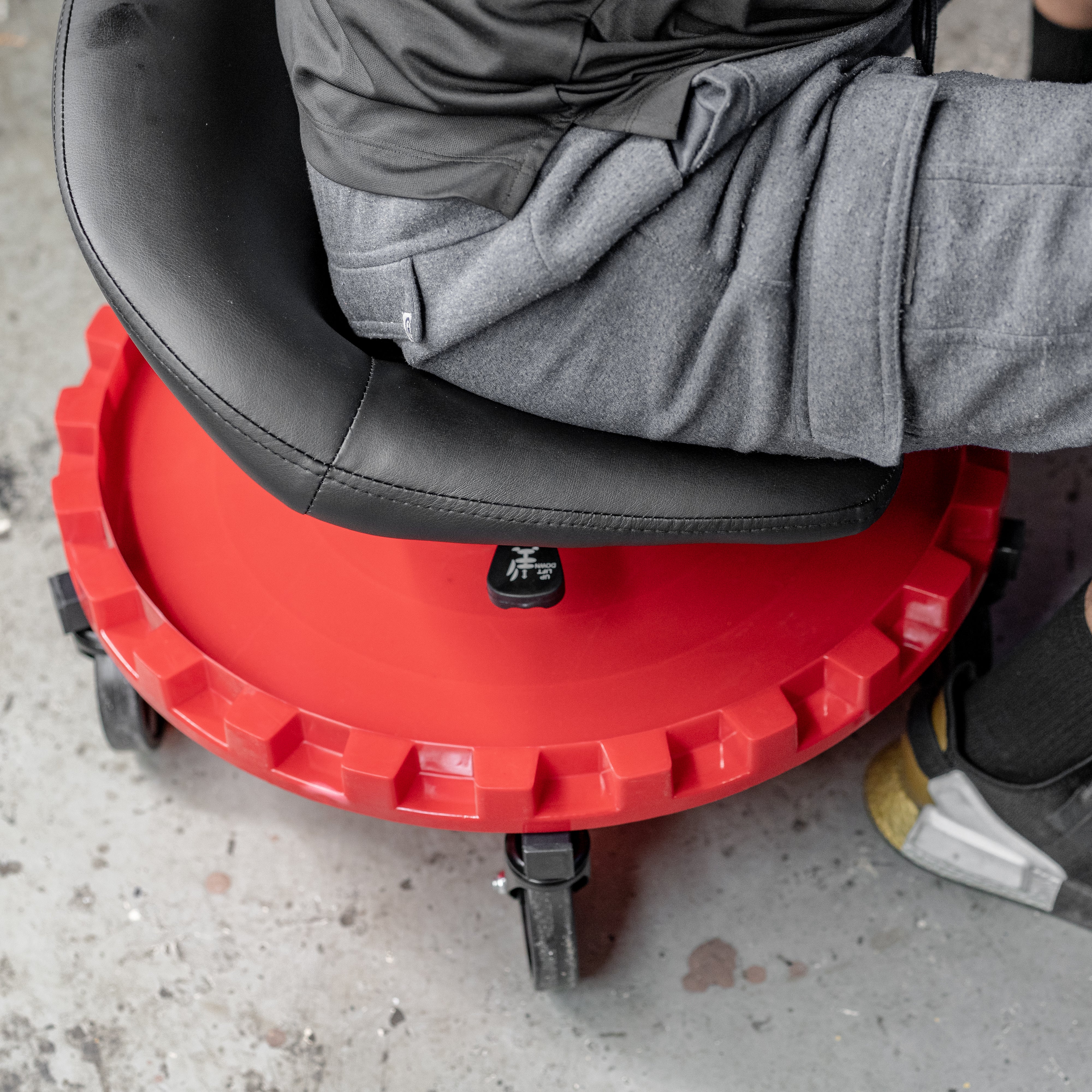 Original Traxion Monster Gear Seat | TraXion Engineered Products