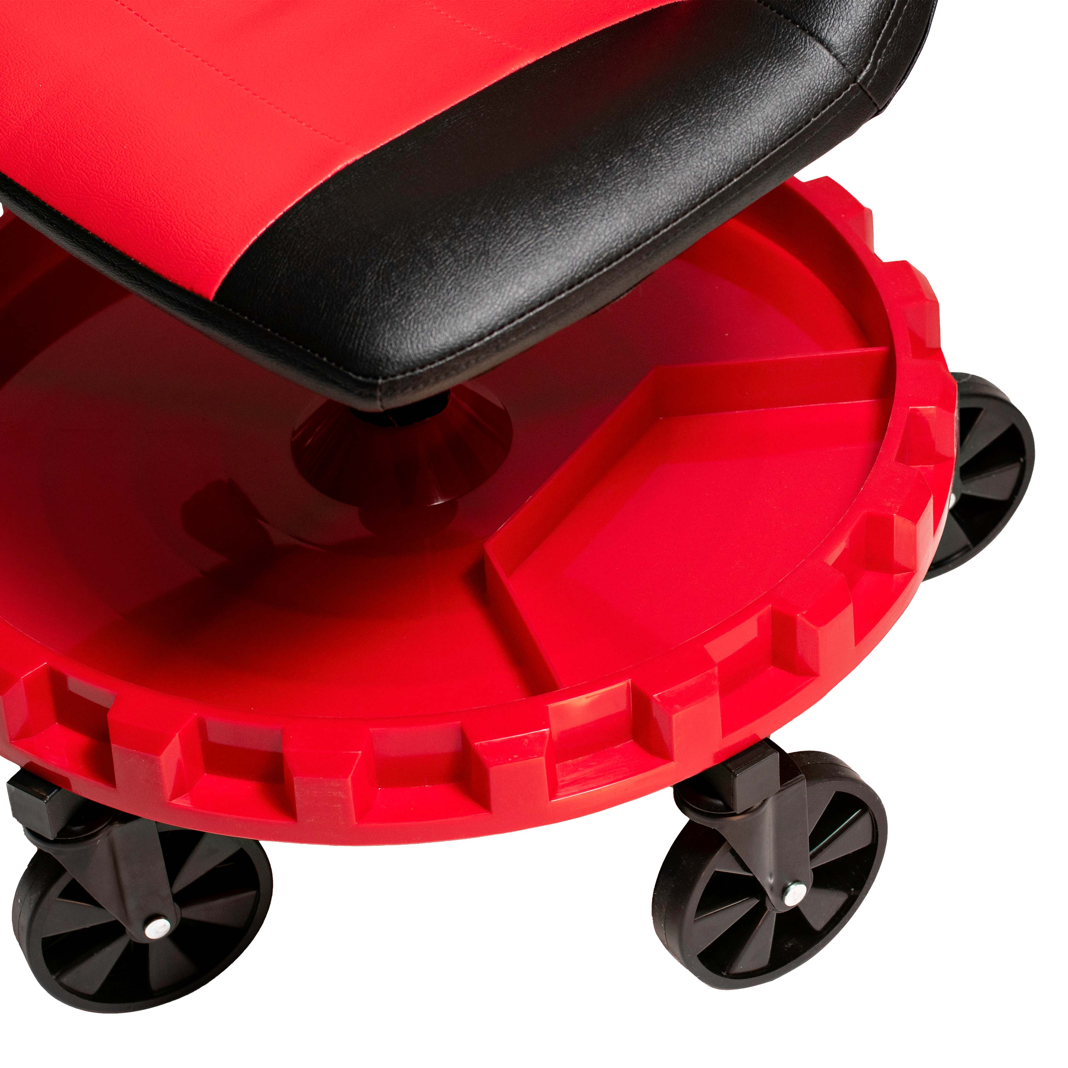 Traxion Race Seat, Giant Spinning Gear Tray | TraXion Engineered